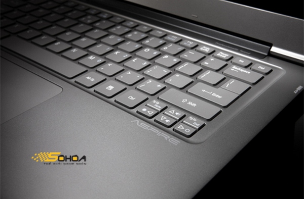 Ультрабук Acer Aspire 3951 с амбициями MacBook Air-5