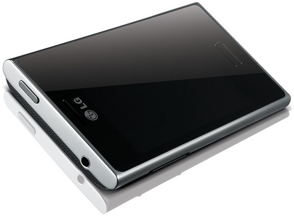 Смартфон LG Optimus L3 представили в Украине: сроки и цена-3