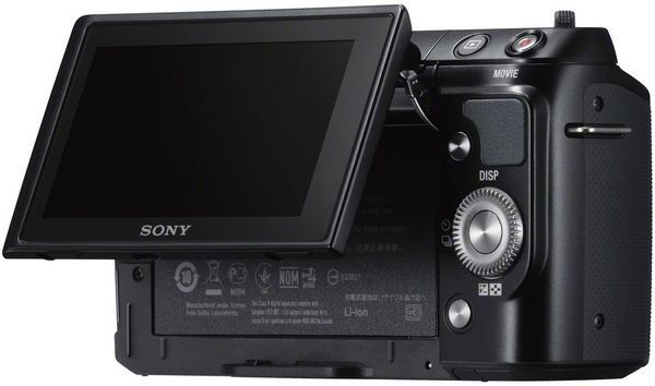 Беззеркалка Sony NEX-F3: 16 МП, поворотный экран и приличная автономность-4