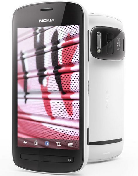 Камеры много не бывает: смартфон Nokia 808 PureView с камерой на 41 МП