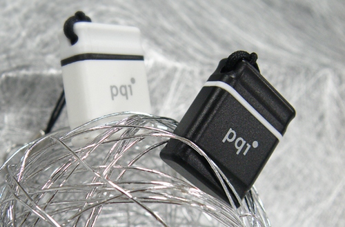 PQI U280L - одна из самых маленьких USB-флешек в мире