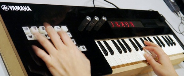 Yamaha создала Vocaloid-синтезатор (видео)