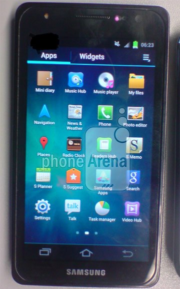 Шпионское фото: смартфон Samsung GT-i9300 (или Samsung Galaxy S III?)
