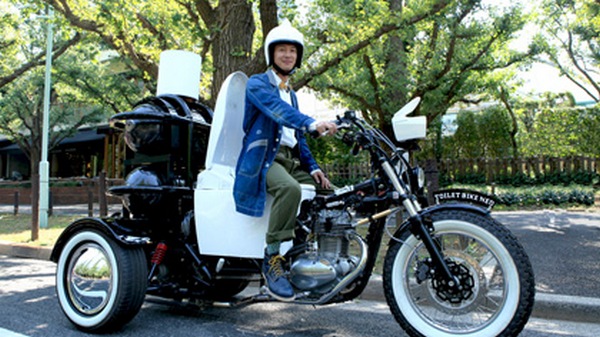 Toilet Bike Neo - гибрид мотоцикла и унитаза, работающий от экскрементов-5