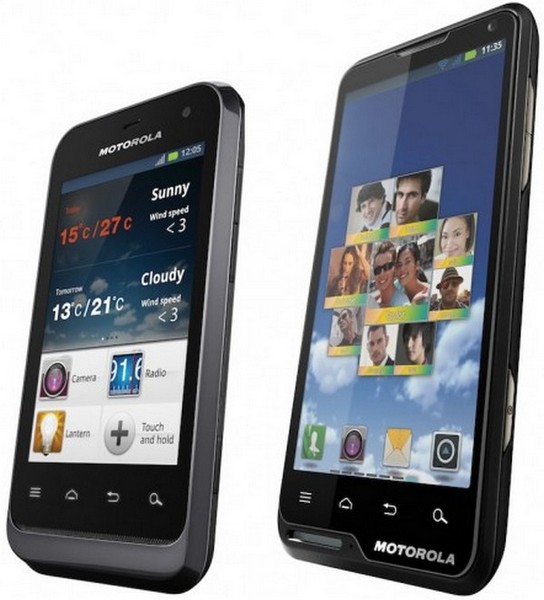 У Motorola пополнение в смартфонах: мини-броневик Defy Mini и стиляга Motoluxe