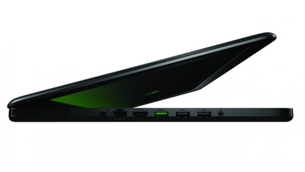Razer представила свой первый игровой ноутбук-7