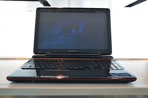 Toshiba Qosmio F750 3D — первый ноутбук с автостереоскопическим экраном — появится в августе 