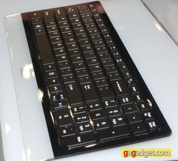 Acer Aspire 5600U: 23-дюймовый моноблок на Windows 8 с сенсорным экраном-3