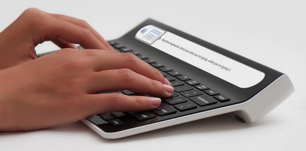 KeyView Smartype: «умная» клавиатура со встроенным экраном