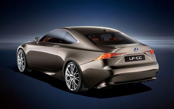 Концепт-кар Lexus LF-CC показал, каким может быть будущее сенсорных интерьеров-6