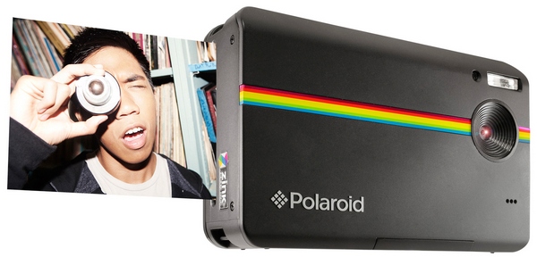 Назад в будущее: фотокамера Polaroid Z2300 со встроенным фотопринтером
