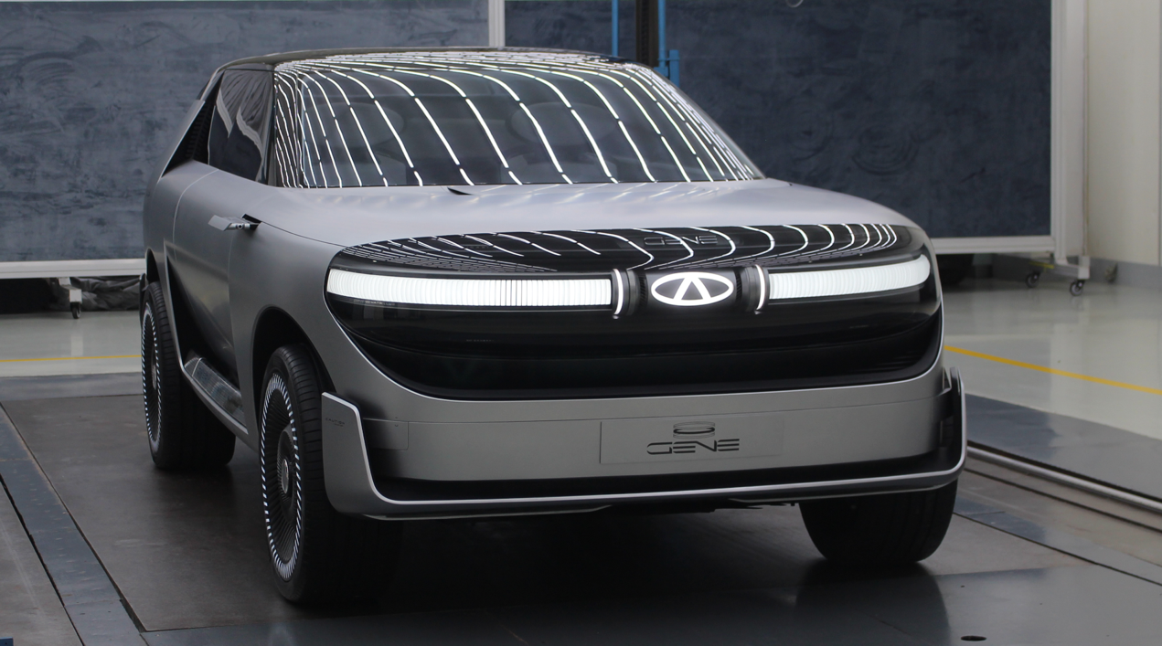 Chery Gene - an unusual electric car with solar panels and two integrated quadcopters