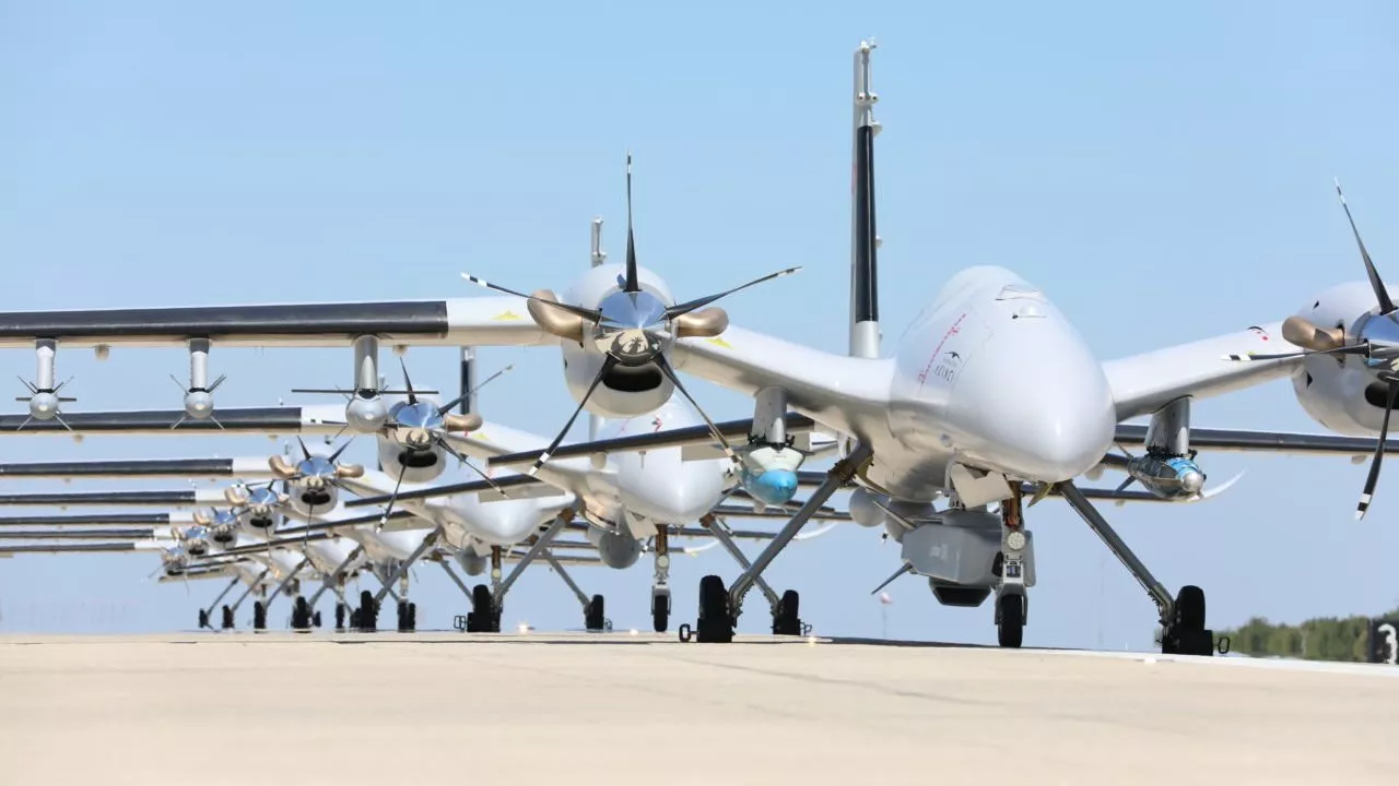 Putin ha chiesto alla Turchia di costruire un impianto per la produzione di droni d'assalto Bayraktar in Russia