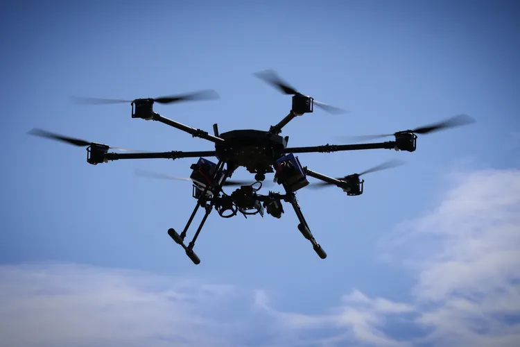 Las autoridades de Illinois prohíben que los drones utilicen armas o reconocimiento facial