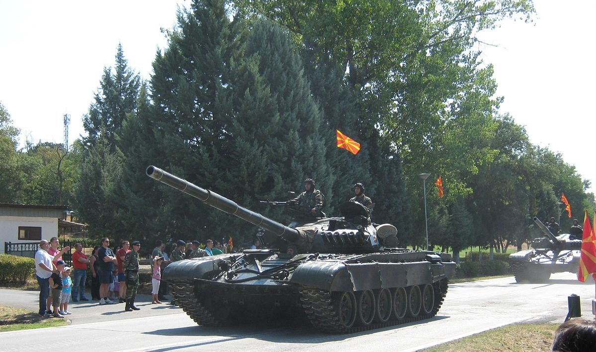 La Macedonia del Nord ha inviato carri armati T-72 in Ucraina, che la Russia ha consegnato all'Ucraina