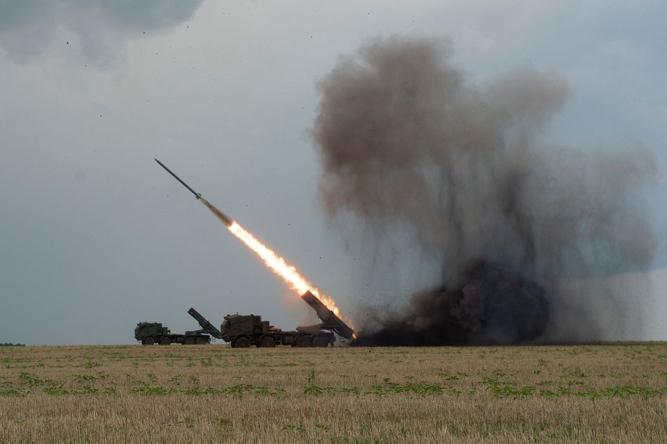Les forces armées ukrainiennes disposent d'au moins deux lance-roquettes Bureviy ultramodernes sur des châssis Tatra T815-7
