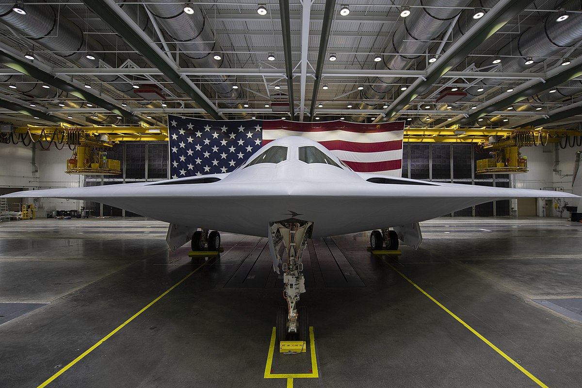 Northrop Grumman hofft, bis Ende des Jahres den ersten Auftrag für die Produktion der nächsten Generation von Atombombern des Typs B-21 Raider zu erhalten