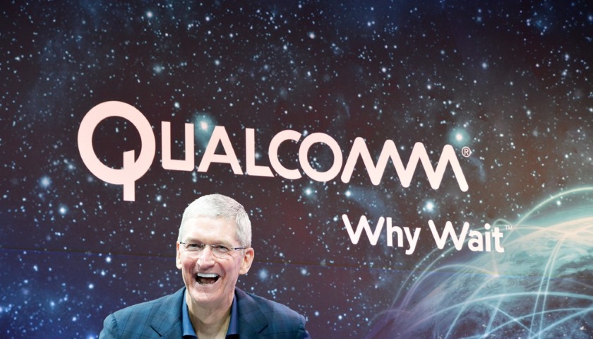 Apple требует от Qualcomm еще 1 млрд юаней в Китае