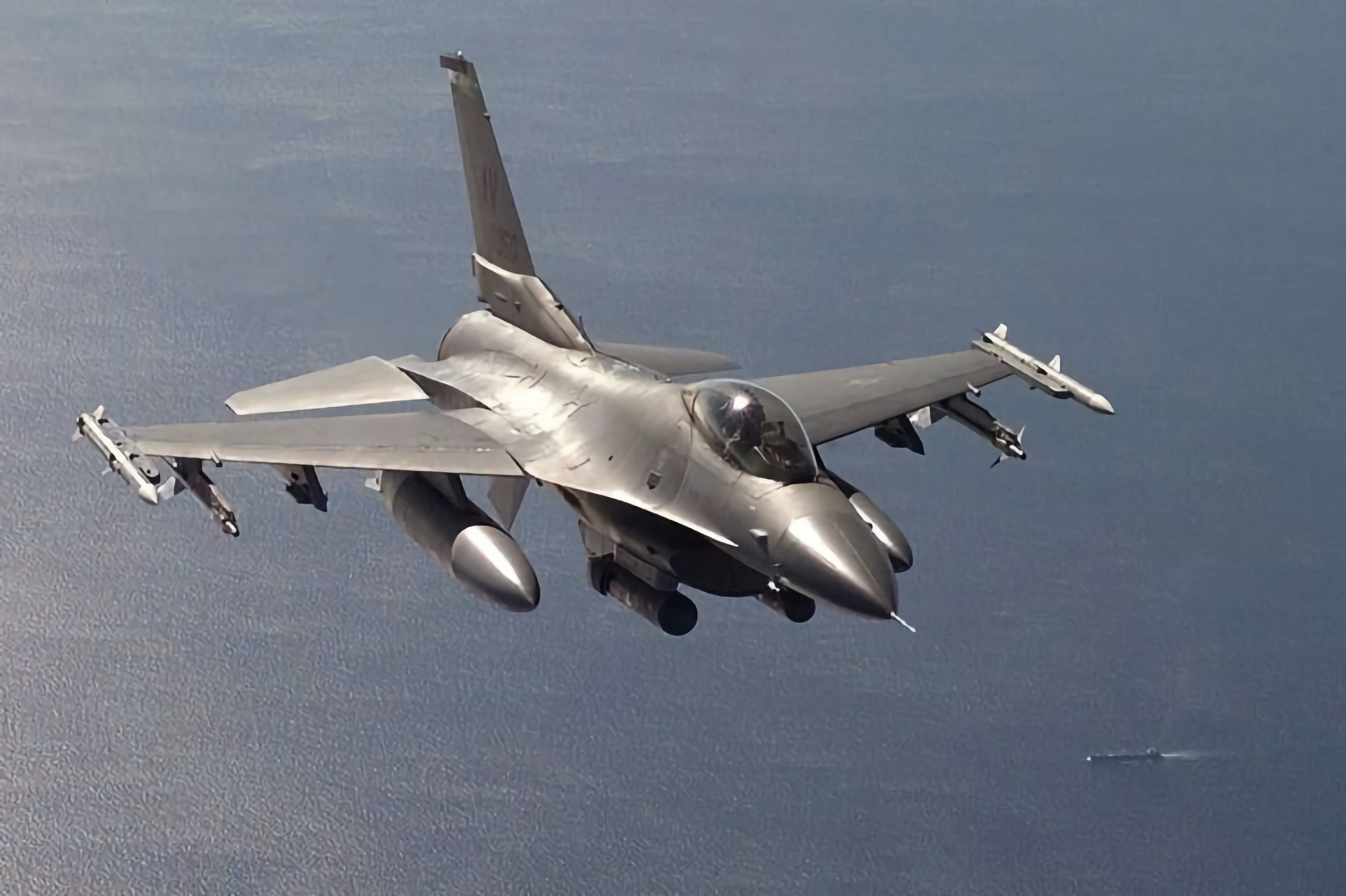 Bélgica destina 100 millones de euros al mantenimiento de los cazas ucranianos F-16 Fighting Falcon