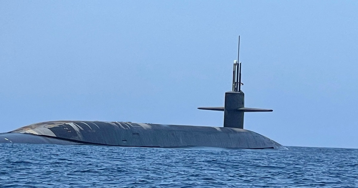 Señal para Irán y Rusia - Estados Unidos mostró inesperadamente el submarino USS West Virginia, que puede realizar ataques nucleares con misiles balísticos Trident II (D5) 
