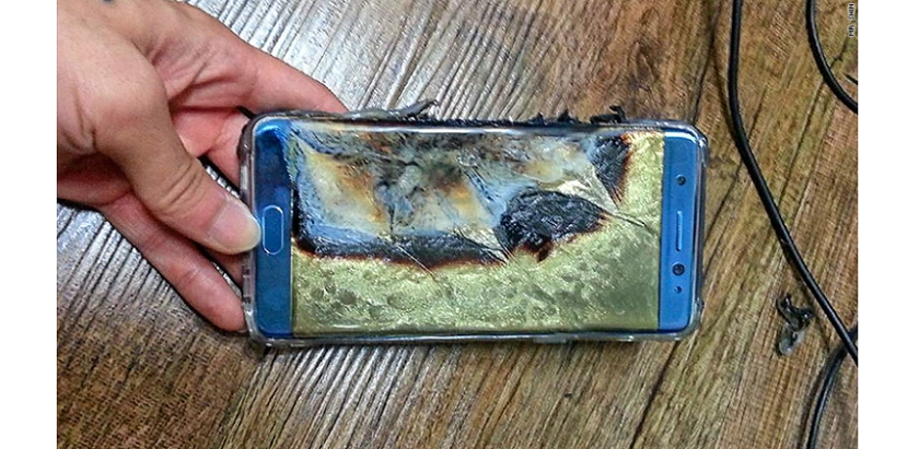 Samsung Galaxy Note 7 из новой партии взорвался в руках владельца