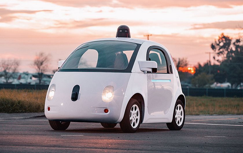 Google отчиталась о 272 сбоях беспилотных автомобилей