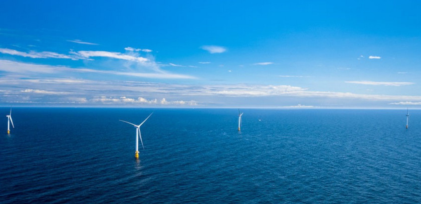 В Шотландии запущена первая в мире плавучая ветряная электростанция