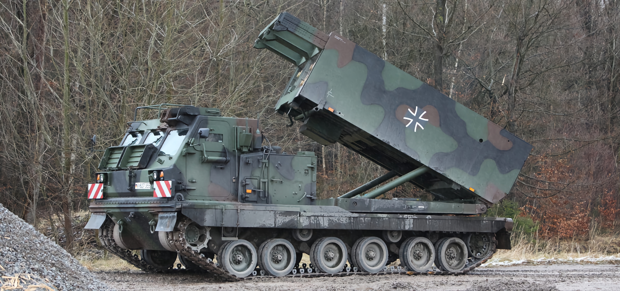 La Germania ha consegnato Mars II MLRS all'Ucraina e invierà sistemi di difesa aerea IRIS-T, oltre a tre cannoni semoventi PzH2000 aggiuntivi