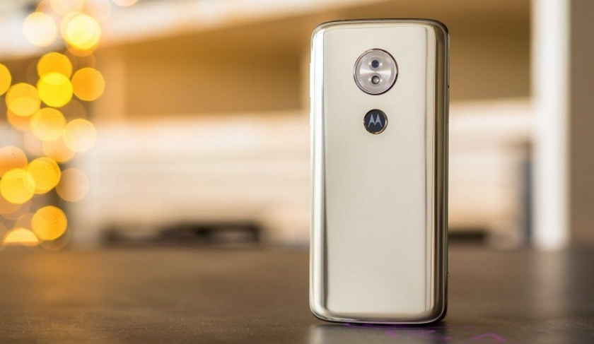 Moto G7 Play «засветилась» в FCC: дисплей с вырезом и SoC Snapdragon 632