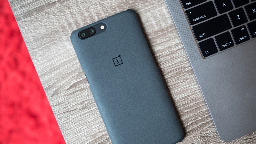 New details about the flagship smartphone OnePlus 6