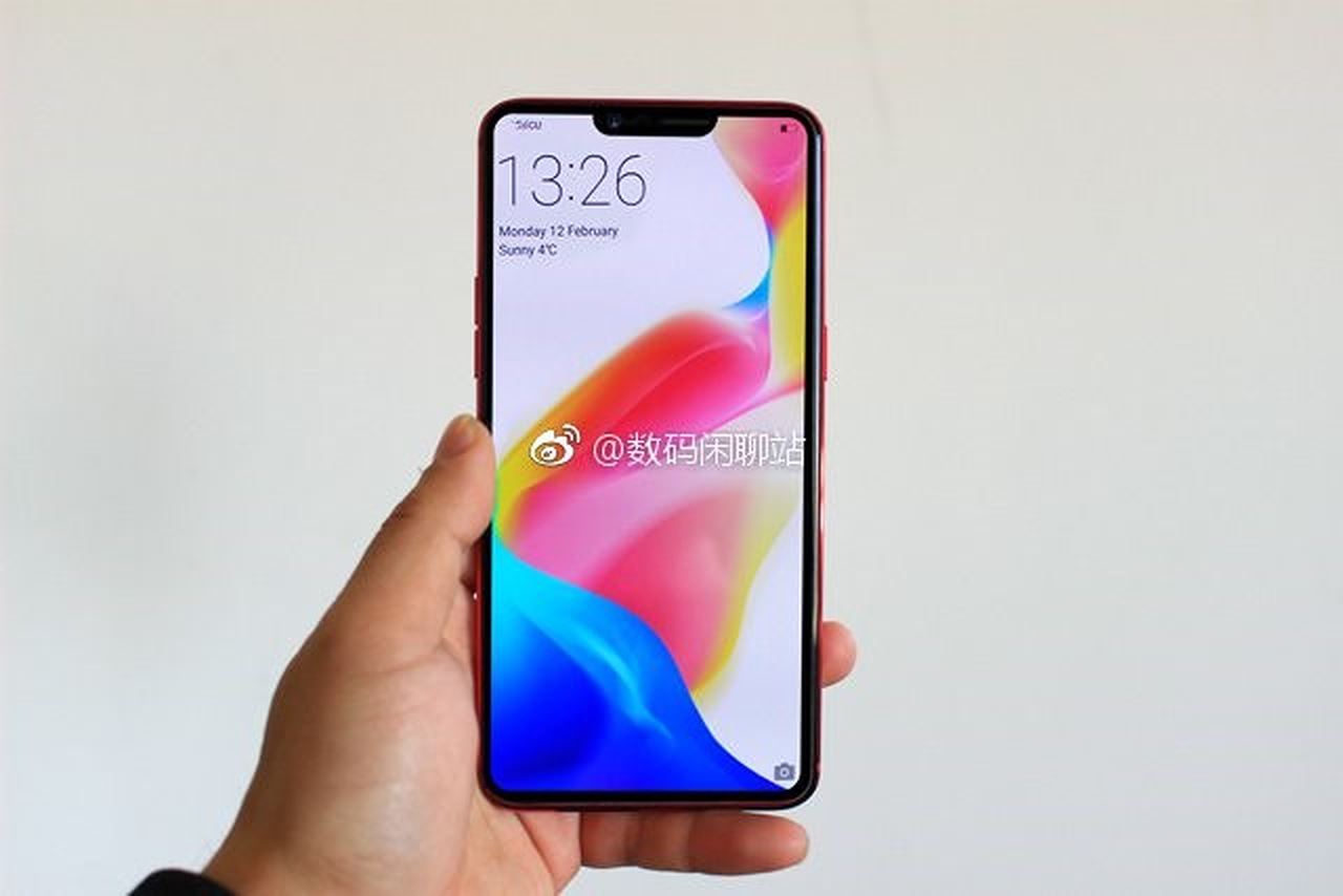 Smartphones Oppo R15 and R15 Dream Mirror Edition will get a design, like the iPhone X