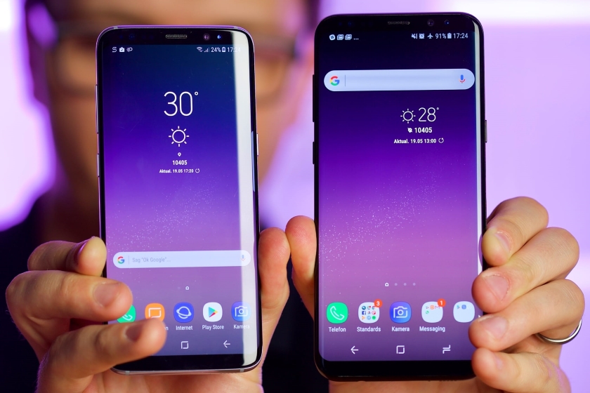 For the first month of sales, Samsung shipped 8 million units of the Galaxy S9 / S9 +