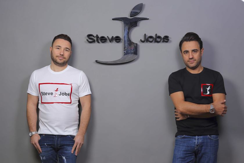 "Steve Jobs" - an Italian company by court order