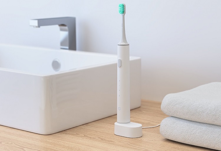 Xiaomi выпустила электрическую зубную щетку Mi Ultrasonic Toothbrush