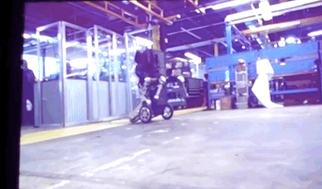Boston Dynamics показала «вызывающего кошмары» робота на колесах