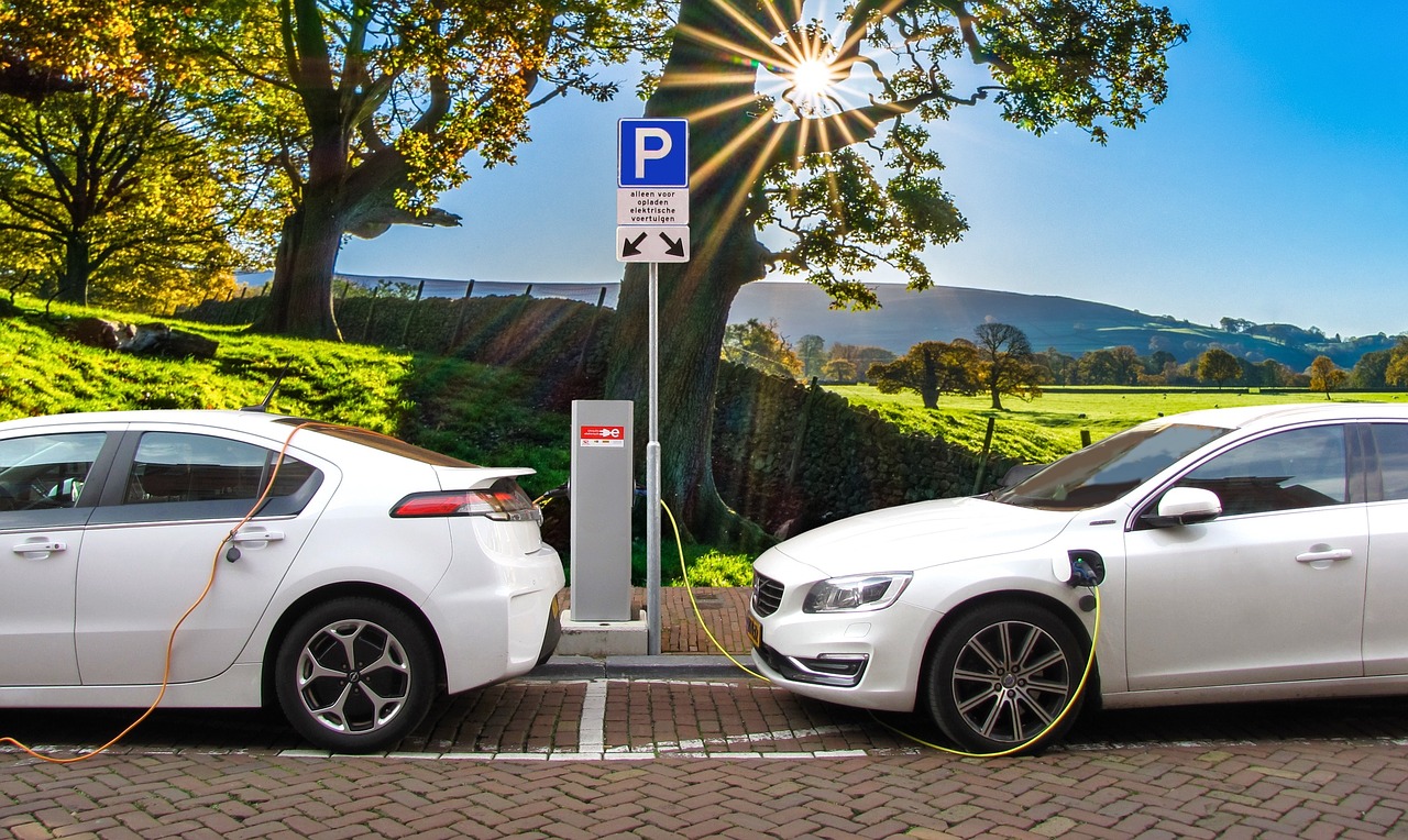 All new residential and office buildings in the UK are to be equipped with terminals for charging electric cars