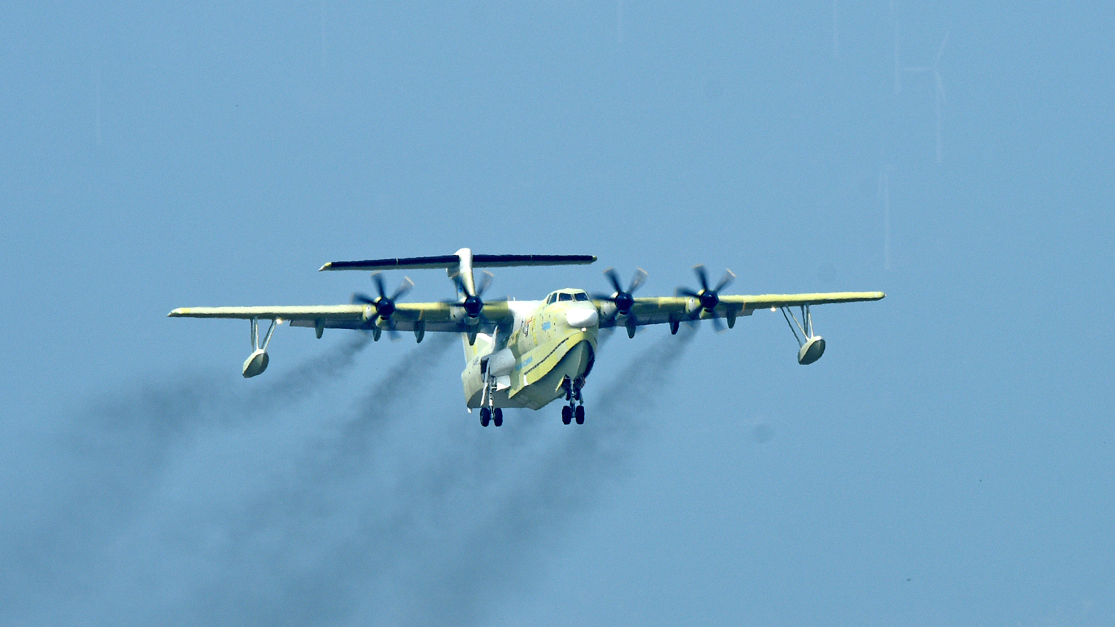 El mayor avión anfibio del mundo, el AG600M, ha superado con éxito las pruebas de vuelo