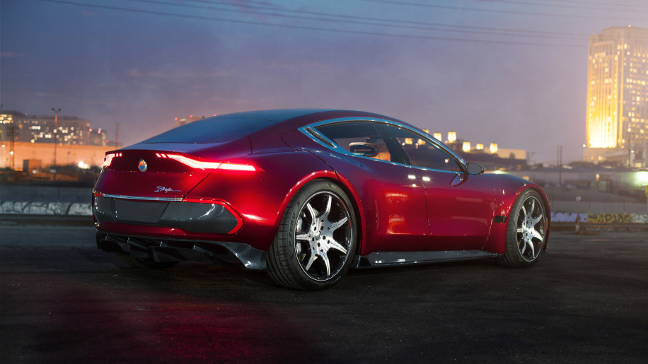 Fisker presented the "killer Tesla" with a power reserve of 643 km and charging for 9 minutes