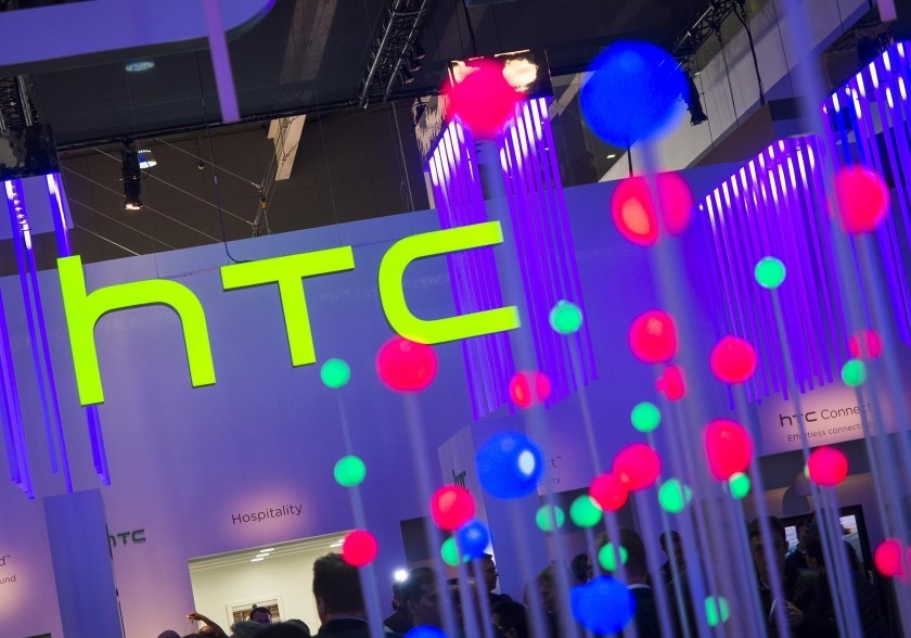 New renderings HTC U12: full-screen design and four cameras