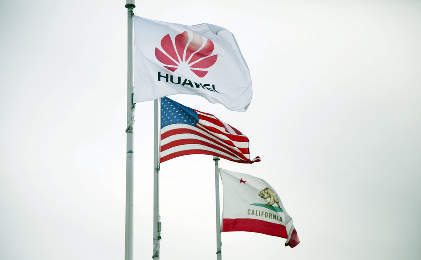 Ситуация накаляется: Huawei подала в суд на правительство США