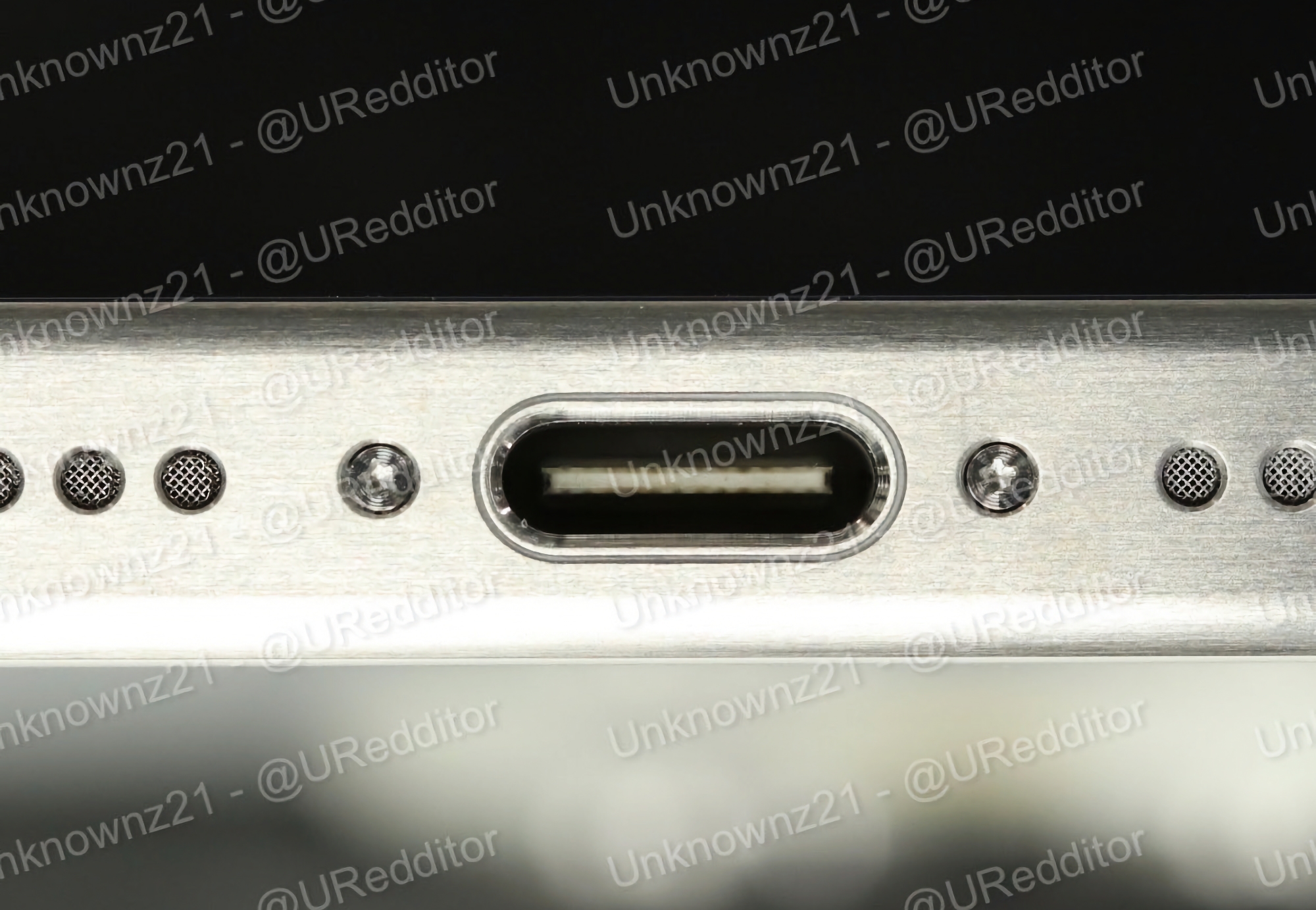 iPhone 15 Pro mit Titanrahmen und USB-C-Anschluss ist auf Fotos aufgetaucht