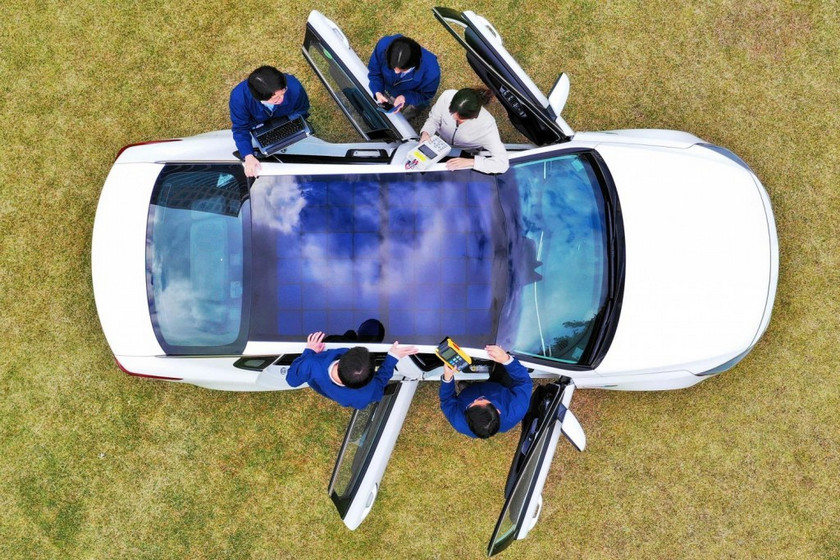 Автомобили Kia и Hyundai с солнечными крышами — уже в 2019 году