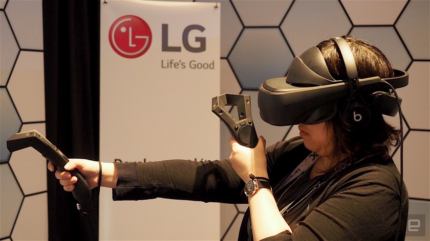 LG показала шлем виртуальной реальности для Steam VR