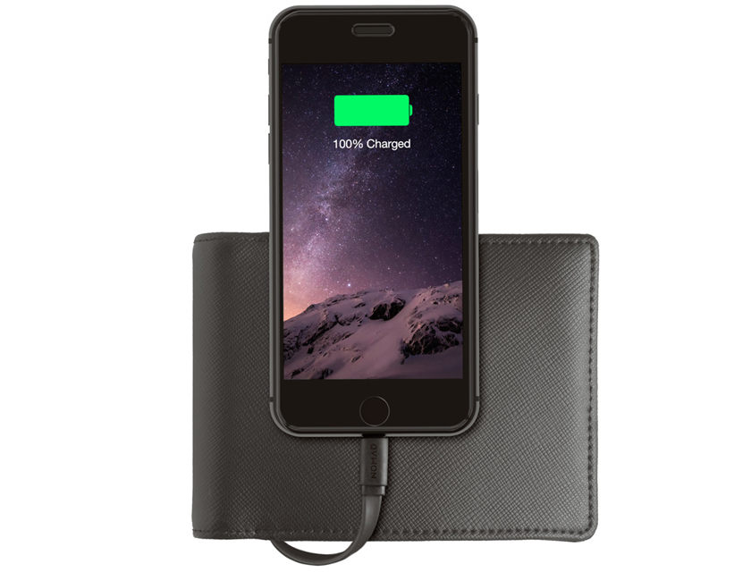 Бумажник Nomad со встроенной батареей и Lightning-кабелем для зарядки iPhone