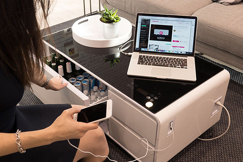 Sobro - гибрид журнального столика и холодильника на Indiegogo