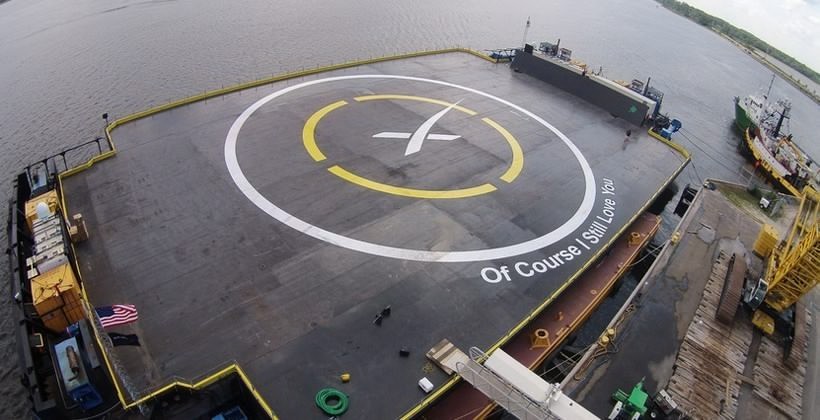 SpaceX снова попробует посадить Falcon 9 на морскую платформу 17 января