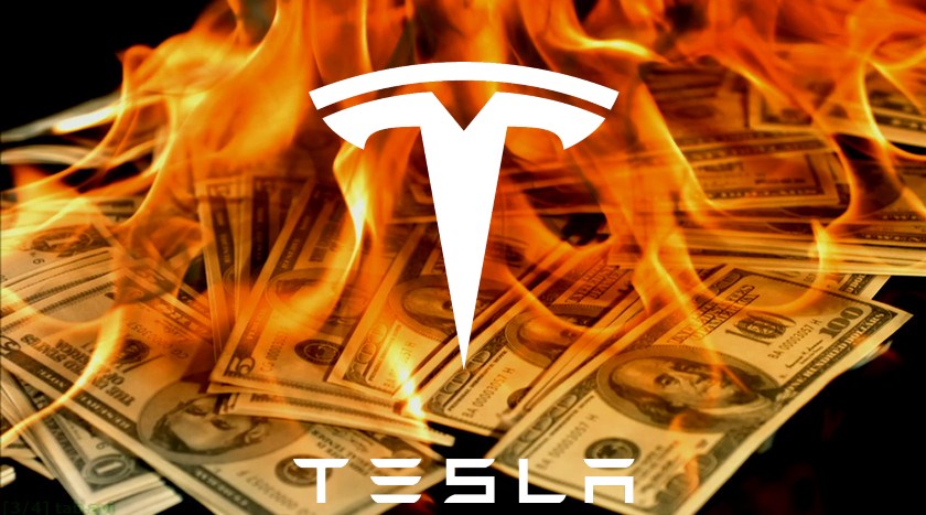 Bloomberg: Tesla «сжигает» почти полмиллиона долларов в час