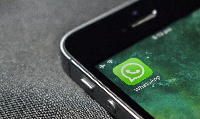 Официально: в WhatsApp скоро появится реклама