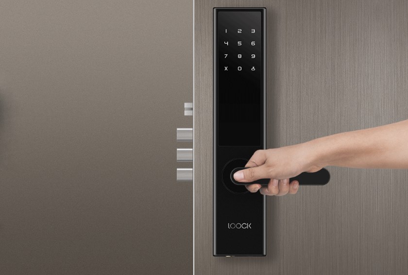 Xiaomi представила «умный» дверной замок со сканером отпечатков пальцев