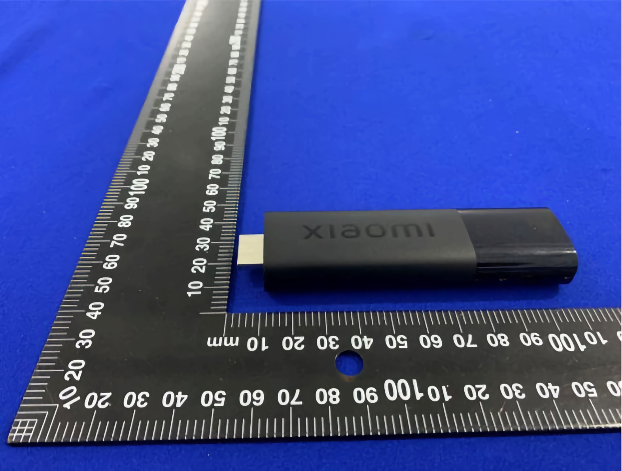 У мережу витекли характеристики Xiaomi Mi TV Stick 2021: новий чіп, покращений модуль Wi-Fi та підтримка 4K
